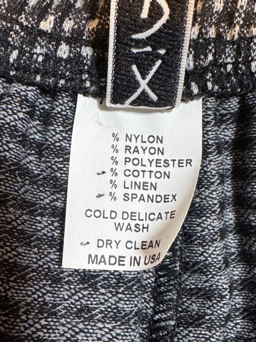 NWT XIAO Black & Gray Gingham Lantern Lagenlook Pants size Medium - Picture 6 of 12